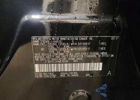 2017 Toyota Rav4 Le z USA, uszkodzony, nr VIN 2T3BFREVXHW616098